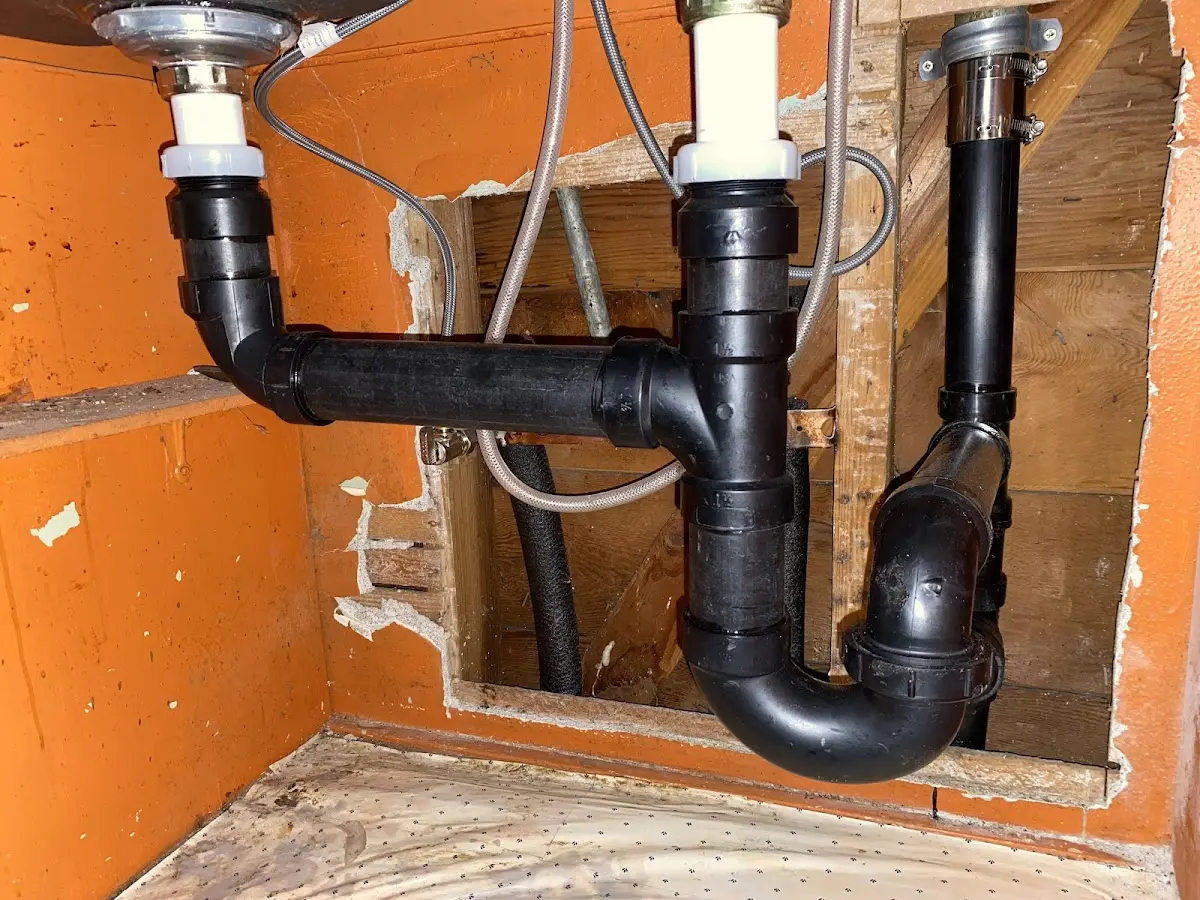 Professional Pipe Bursting equipment and tools on the job in Esopus